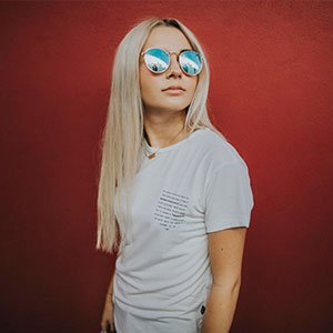 Camiseta blanca lisa personalizada